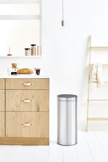 Ведро для мусора Brabantia Touch Bin New 115349