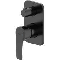 Смеситель для ванны с душем IDDIS Ray RAYBL00i67 С ВНУТРЕННЕЙ ЧАСТЬЮ, черный матовый