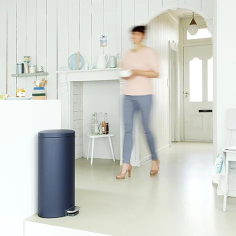 Мусорное ведро Brabantia FlatBack 103940