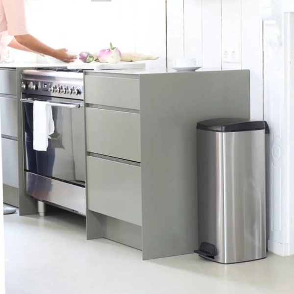 Мусорное ведро Brabantia Pedal Bin 369384 25.л