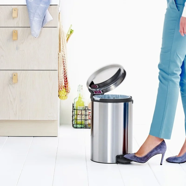 Мусорное ведро Brabantia NewIcon 112041