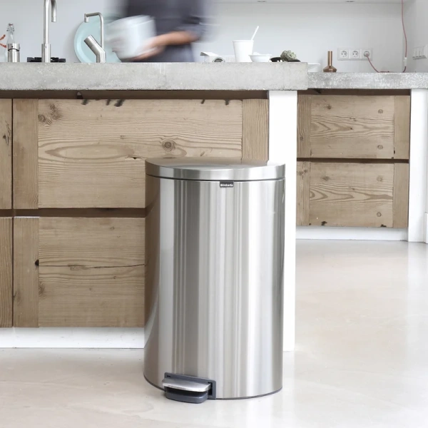 Мусорное ведро Brabantia FlatBack 482021