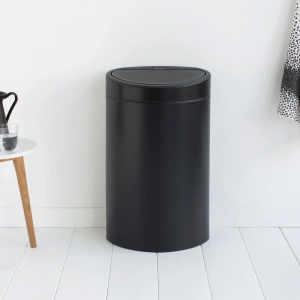 Мусорное ведро Brabantia Touch Bin New 114946