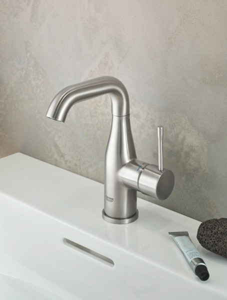 смеситель для раковины grohe essence new 23462be1