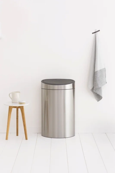 Мусорное ведро Brabantia Touch Bin New 114809