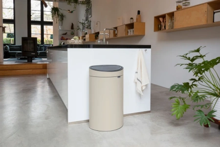 мусорное ведро brabantia touch bin 200748 40 л, бежевое